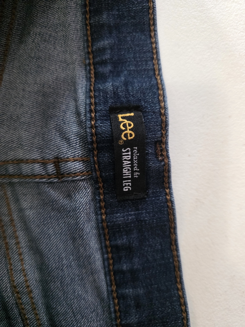 Lee Women's Straight-Leg Jeans in Dark Blue - Picture 7 of 9